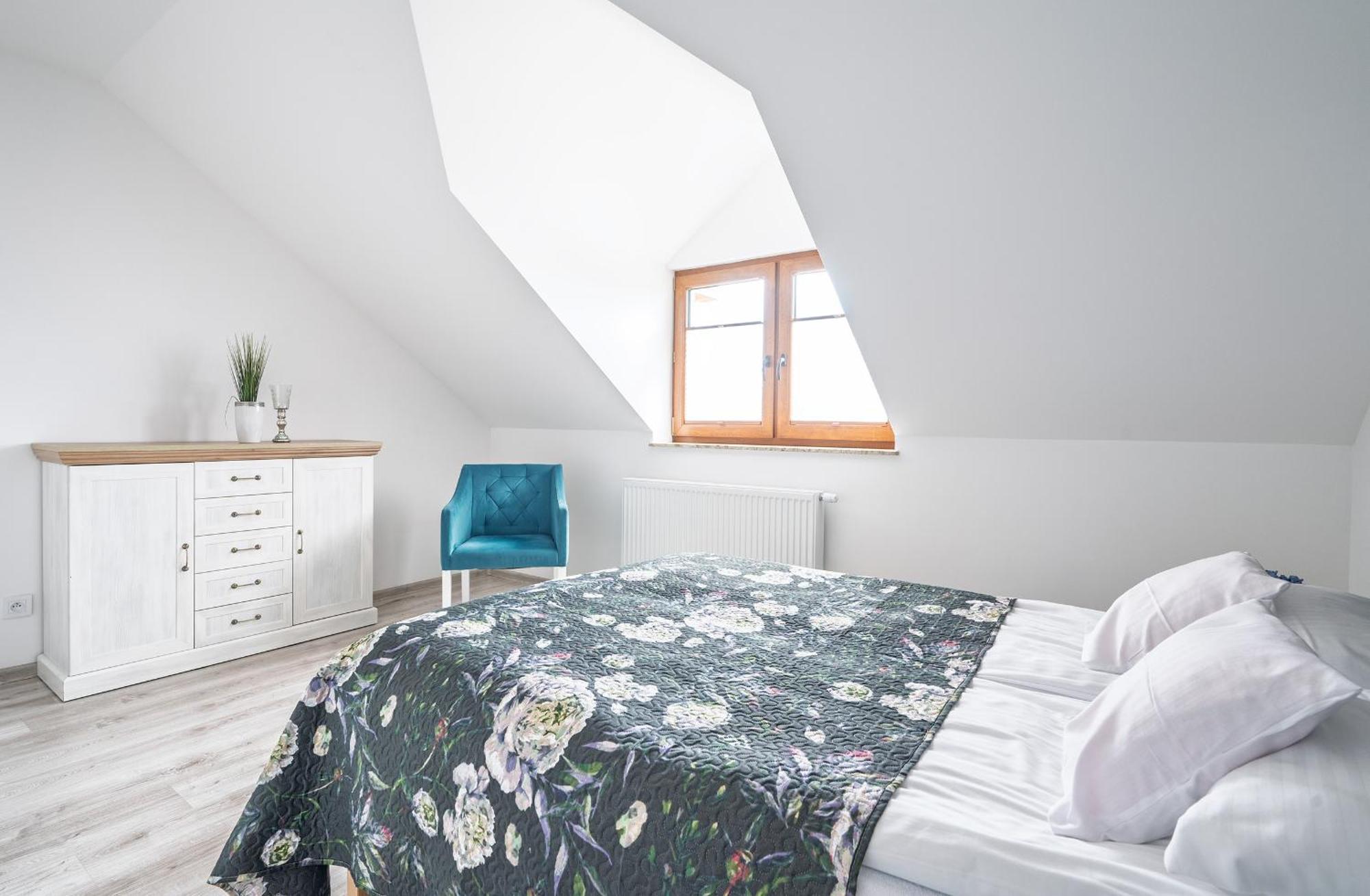Apartamenty Gaja 달로브코 외부 사진
