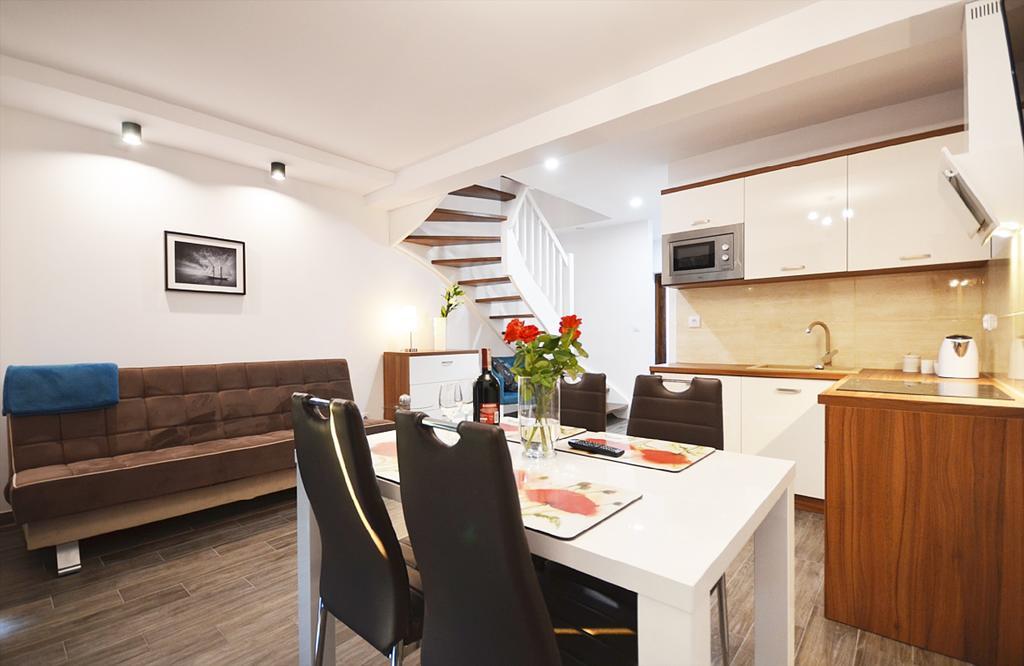 Apartamenty Gaja 달로브코 외부 사진
